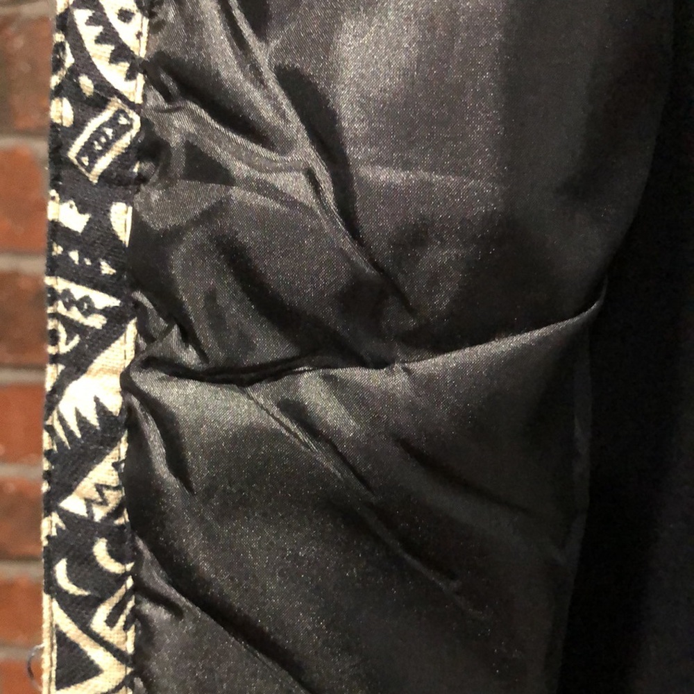 Gimmicks by BKE vest. Size M. - Picture 7 of 9